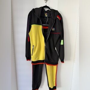 Men’s track suit